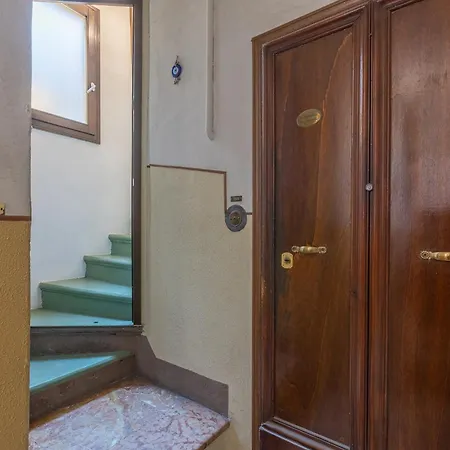 Guesthost - Dreaming Апартаменты *