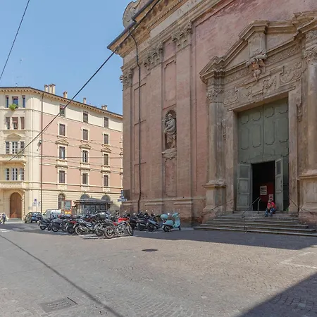 Guesthost - Dreaming Apartamento *